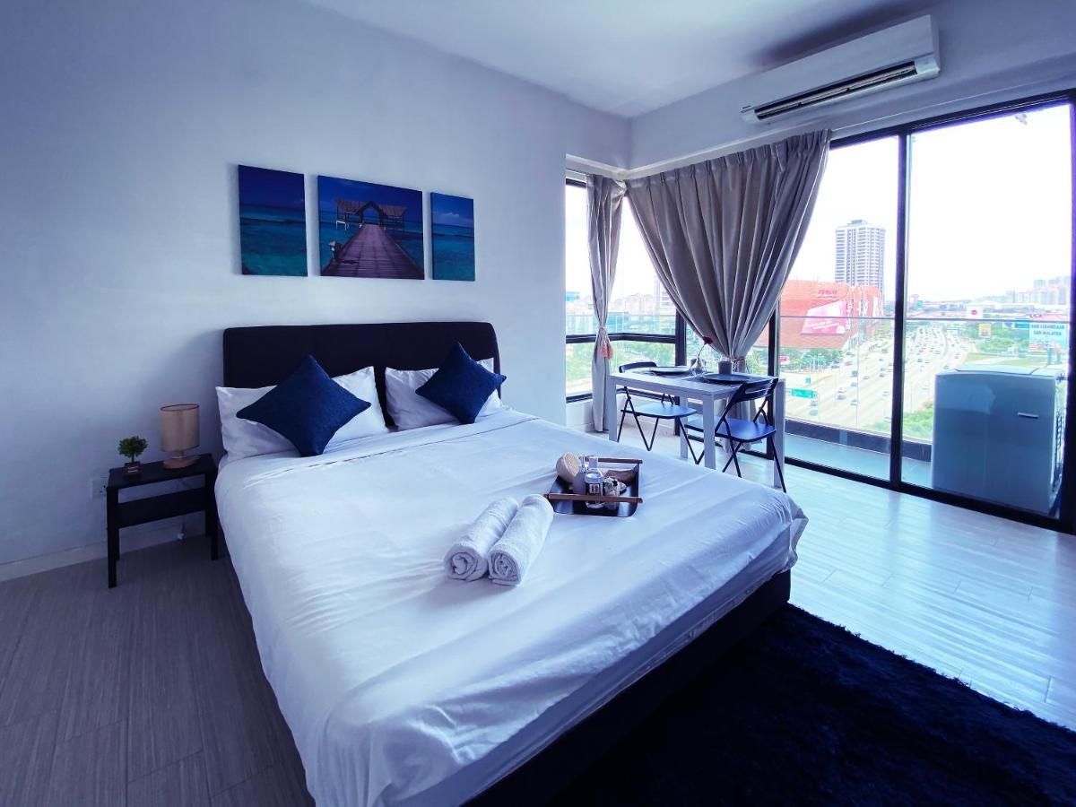 Ferienwohnung Lily & Loft - The Grand Sofo, Petaling Jaya Exterior foto