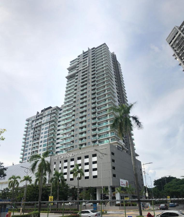 Ferienwohnung Lily & Loft - The Grand Sofo, Petaling Jaya Exterior foto